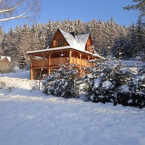 Chalet dua-kamar tidur